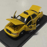 [Greenlight] 1:43 Ford 2011 Crown Victoria giallo modellino di auto Die-Cast