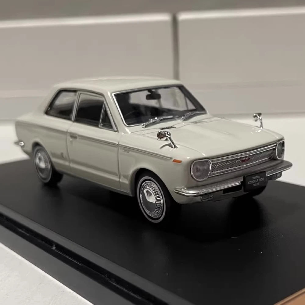 [Hachette] 1:43 Toyota 1966 Corolla KE10-D White Model Car Die-Cast