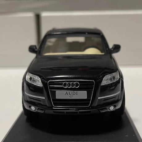 [Hachette] 1:43 Audi 2005 Q7 Black Model Car Die-Cast