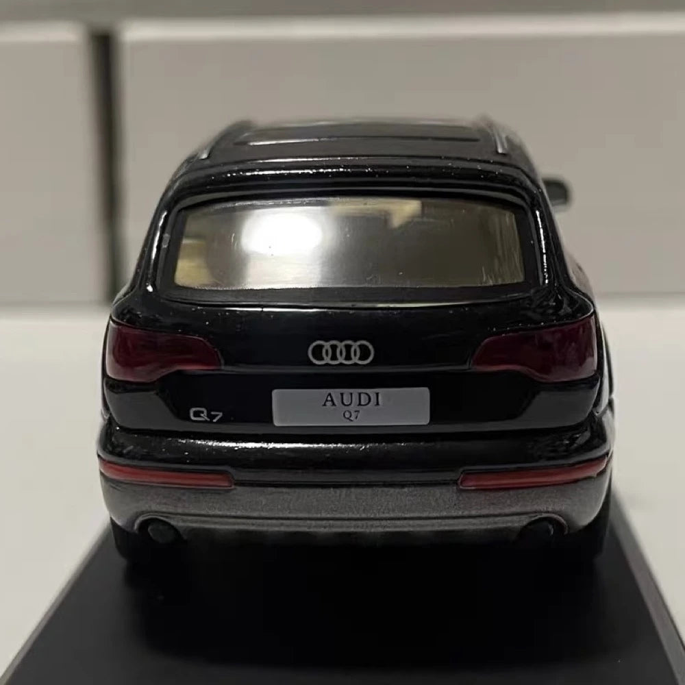 [Hachette] 1:43 Audi 2005 Q7 Black Model Car Die-Cast