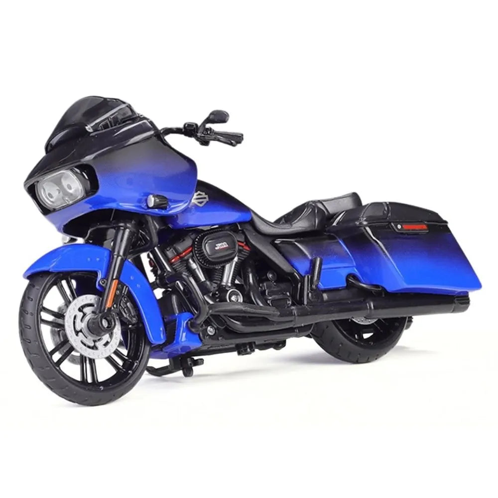 1:18 Harley-Davidson 2018 CVO Road Glide Motorcycle Model