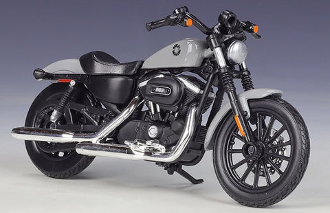 1:18 Harley-Davidson 2022 Sportster Iron 883 Motorcycle Model