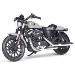 1:18 Harley-Davidson 2022 Sportster Iron 883 Motorcycle Model