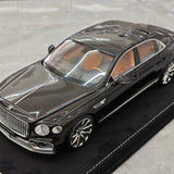 Henson & Heaven Bentley 2024 Flying Spur zwart 1:18 – Collectible resin Model resin