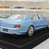 Henson & Heaven Bentley 2024 Flying Spur Blue 1:18 – keräilyhartsimalli