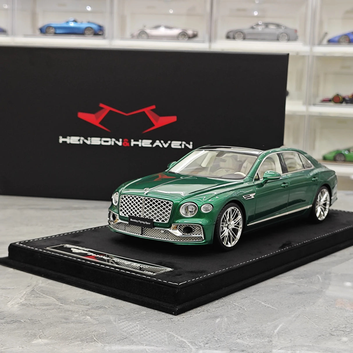 Henson & Heaven Bentley 2024 Flying Spur Green 1:18 – Résine de modèle en résine de collection
