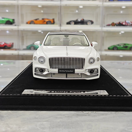 Henson & Heaven Bentley 2024 Flying Spur White 1:18 – Collectible Resin Model Resin