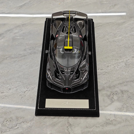 Henson & Heaven Bugatti 2021 Bolide Black 1:18 – Collectible Resin Model Resin