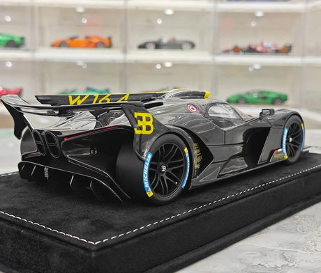 Henson & Heaven Bugatti 2021 Bolide Black 1:18 – Collectible Resin Model Resin