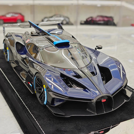 Henson & Heaven Bugatti 2021 Bolide Blue 1:18 – Collectible Resin Model Resin