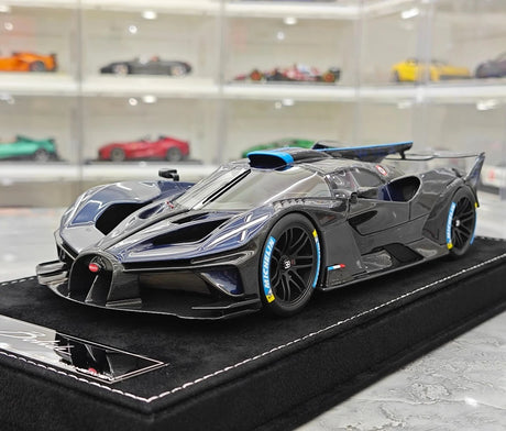 Henson & Heaven Bugatti 2021 Bolide Blue 1:18 – Collectible Resin Model Resin