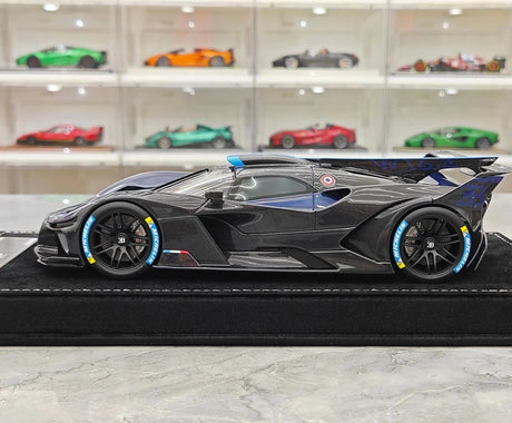 Henson & Heaven Bugatti 2021 Bolide Blue 1:18 – Collectible Resin Model Resin