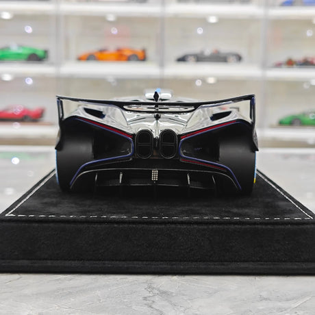 Henson & Heaven Bugatti 2021 Bolide Blue 1:18 – Collectible Resin Model Resin