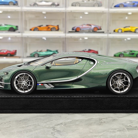 Henson & Heaven Bugatti 2026 Tourbillon Green 1:18 – Resina da collezione per modelli di resina