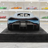 Henson & Heaven Bugatti 2026 Tourbillon Silver och Blue 1:18 – Samlarresin i resin