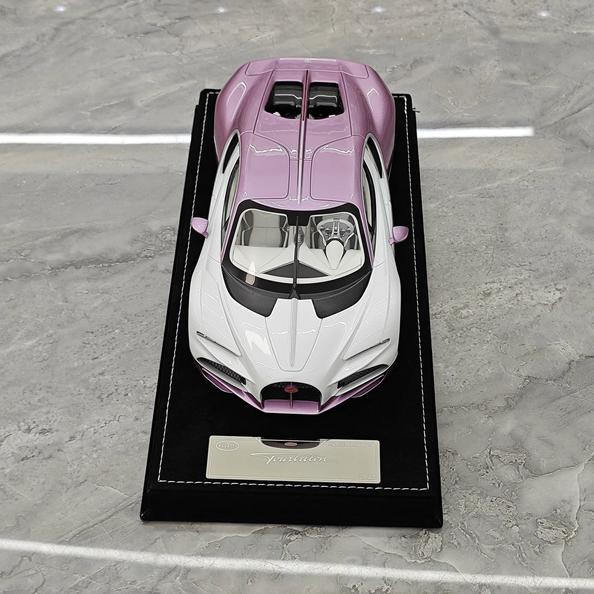 Henson & Heaven Bugatti 2026 Tourbillon White and Pink 1:18 – Collectible Resin Model Resin