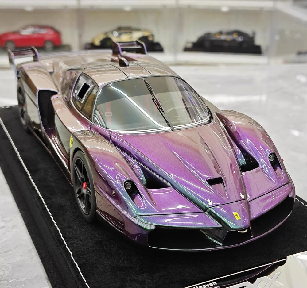 [Henson & Heaven] 1:18 Ferrari 2005 FXX Gradient Model Car Resin