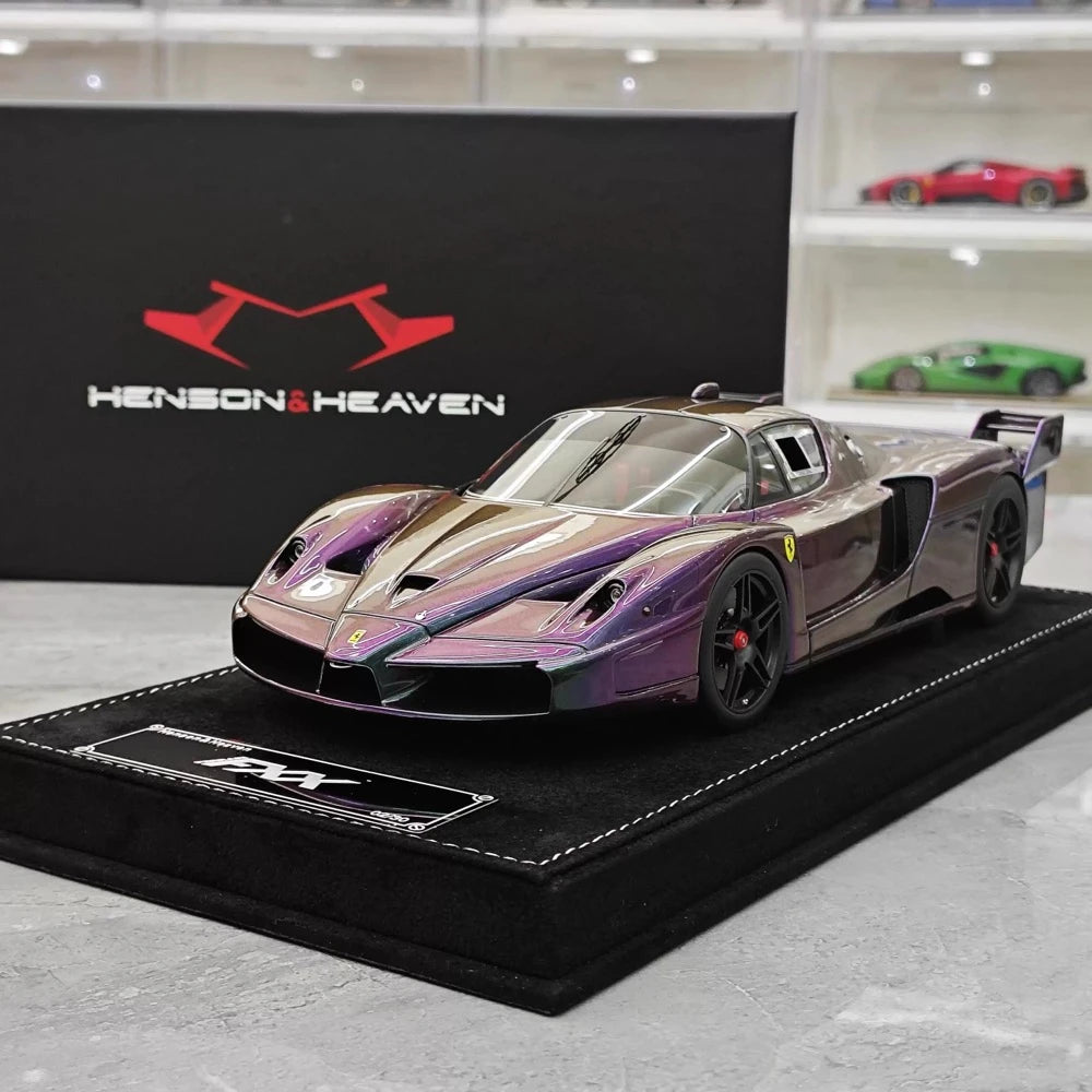 [Henson & Heaven] 1:18 Ferrari 2005 FXX Gradient Model Car Resin