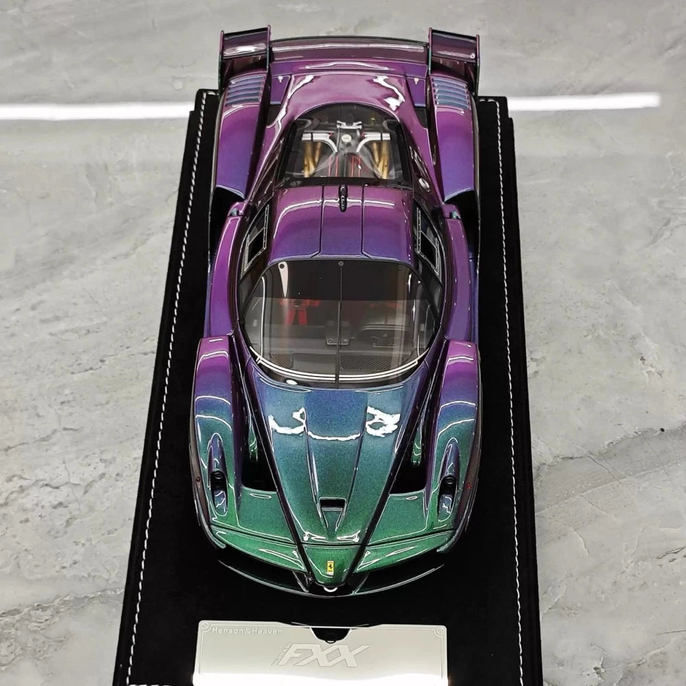 [Henson & Heaven] 1:18 Ferrari 2005 FXX Gradient Model Car Resin