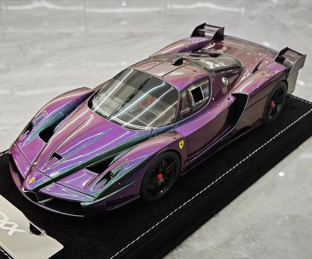 [Henson & Heaven] 1:18 Ferrari 2005 FXX Gradient Model Car Resin