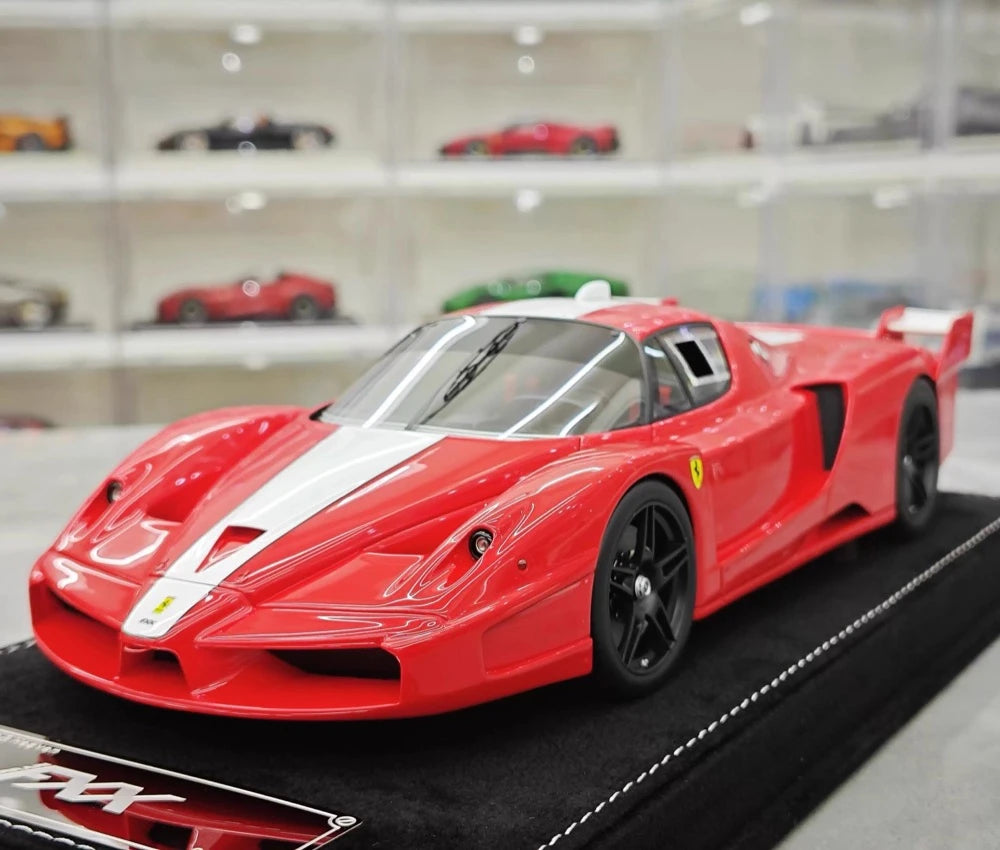 [Henson & Heaven] 1:18 Ferrari 2005 FXX Red Model Car Resin