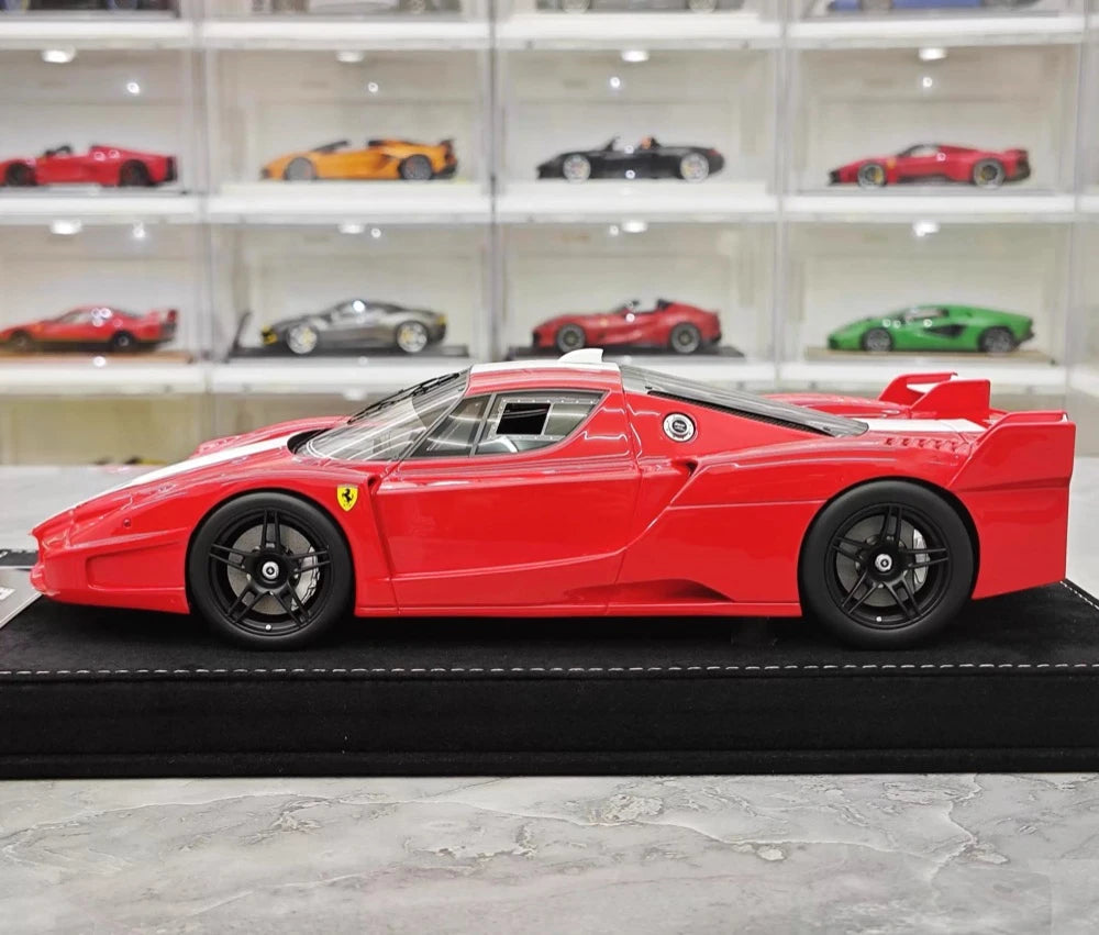 [Henson & Heaven] 1:18 Ferrari 2005 FXX Red Model Car Resin