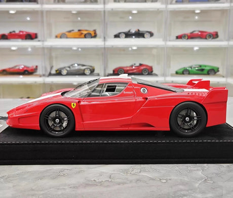 [Henson & Heaven] 1:18 Ferrari 2005 FXX Red Model Car Resin