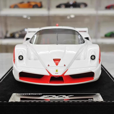 [Henson & Heaven] 1:18 Ferrari 2005 FXX White Model Car Resin