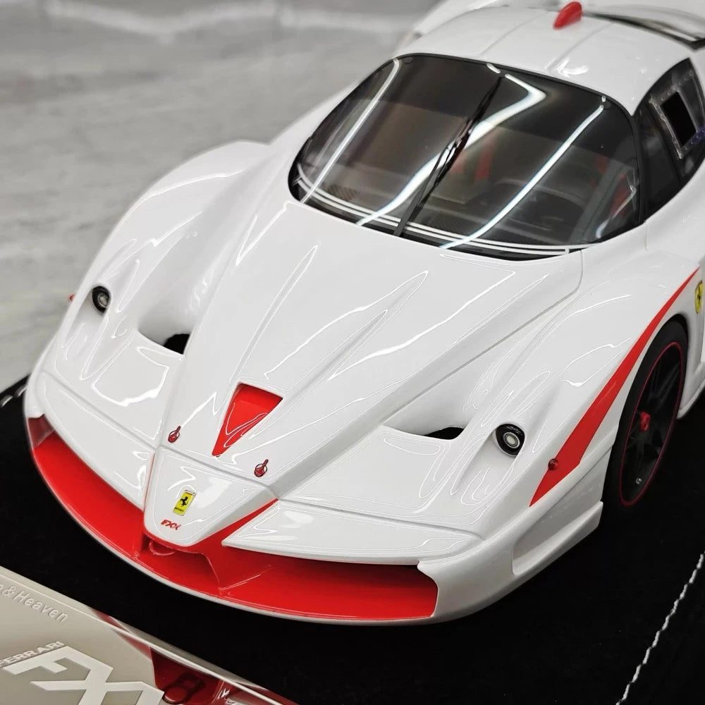 [Henson & Heaven] 1:18 Ferrari 2005 FXX White Model Car Resin