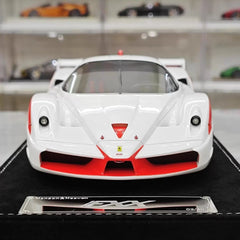 [Henson & Heaven] 1:18 Ferrari 2005 FXX White Model Car Resin
