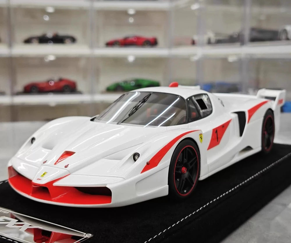 [Henson & Heaven] 1:18 Ferrari 2005 FXX White Model Car Resin
