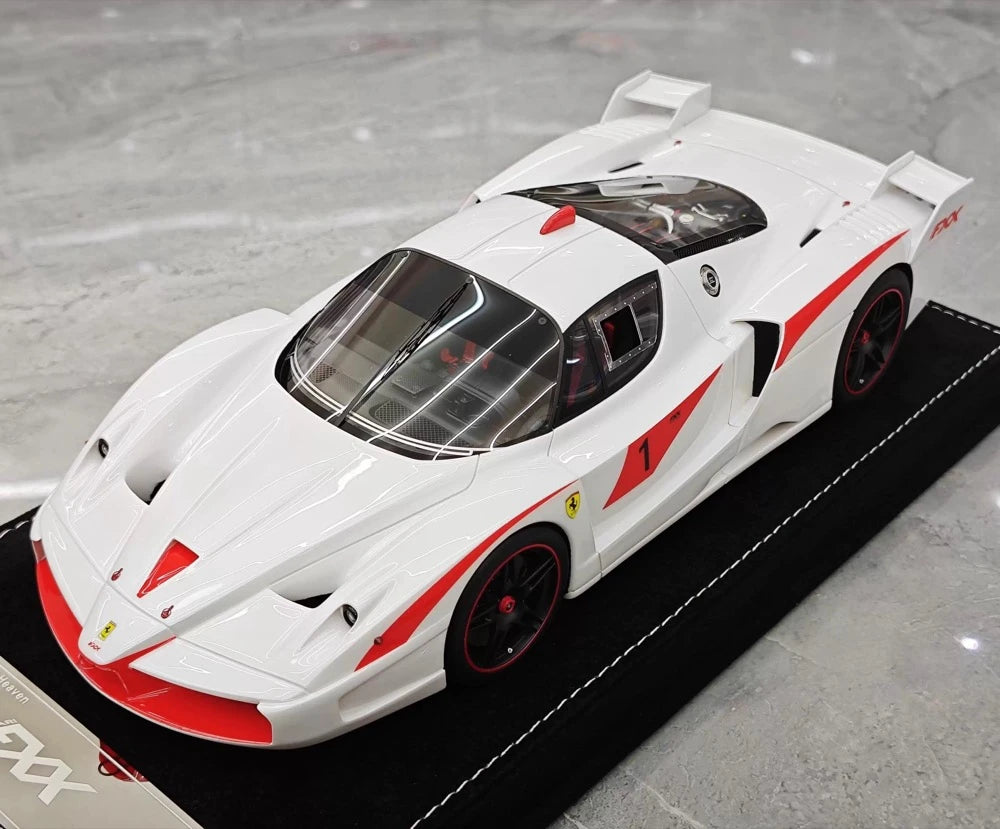 [Henson & Heaven] 1:18 Ferrari 2005 FXX White Model Car Resin