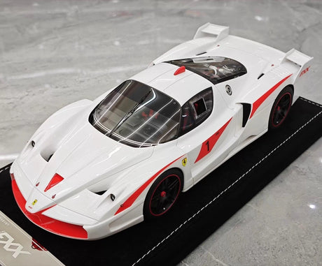 [Henson & Heaven] 1:18 Ferrari 2005 FXX White Model Car Resin