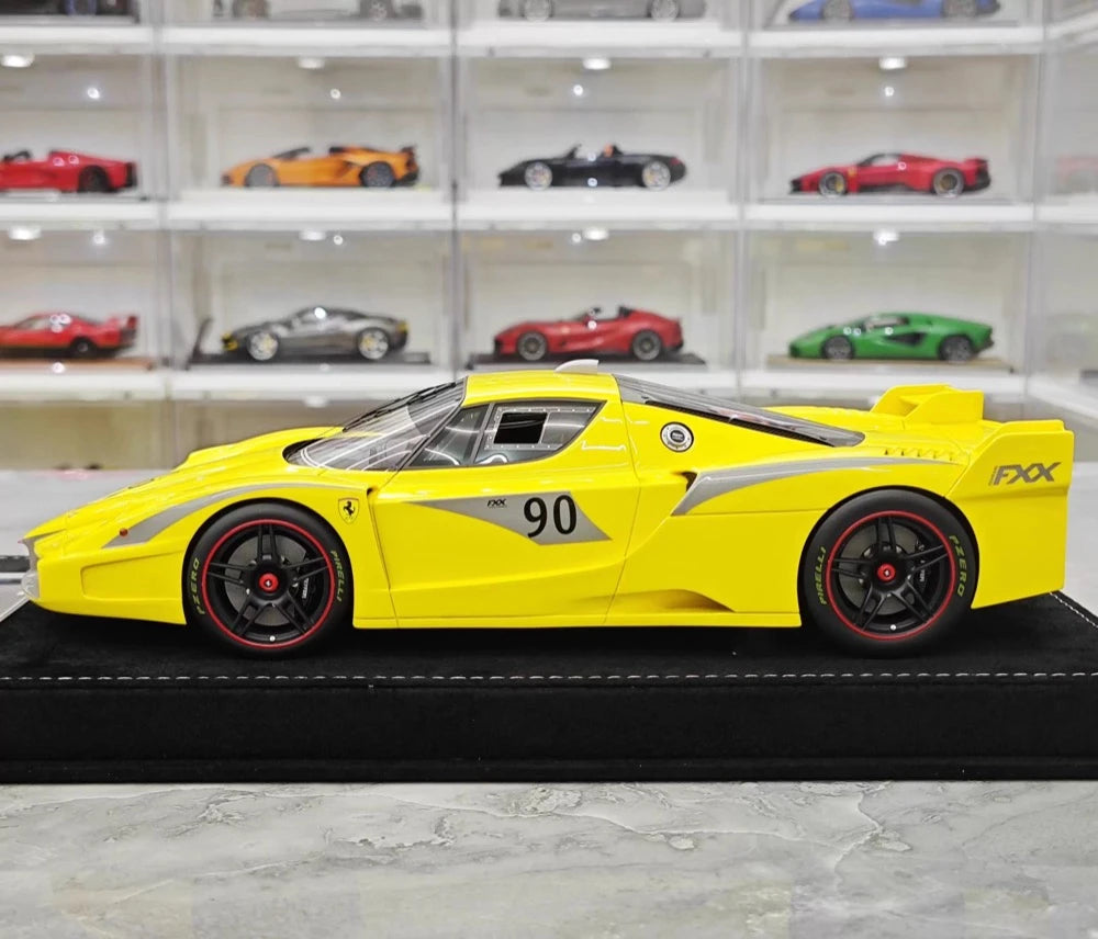 [Henson & Heaven] 1:18 Ferrari 2005 FXX Yellow Model Car Resin