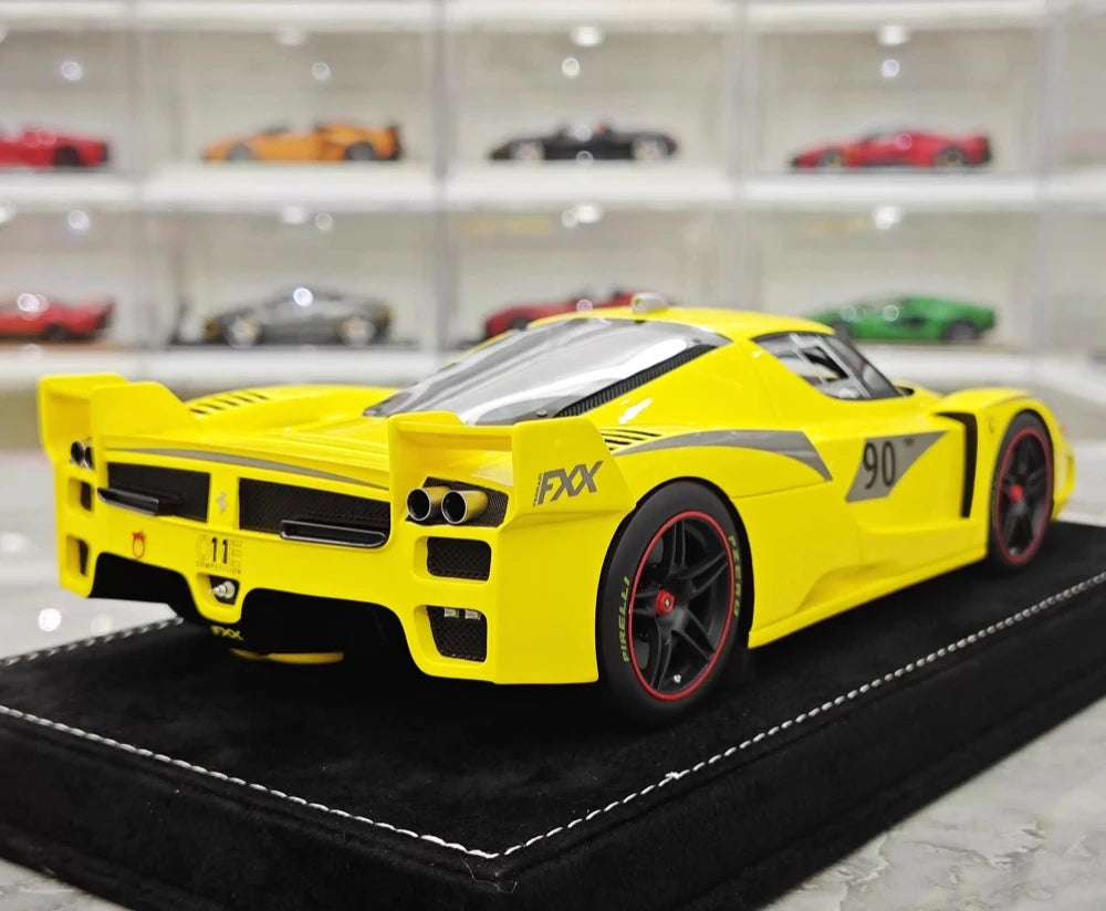 [Henson & Heaven] 1:18 Ferrari 2005 FXX Yellow Model Car Resin