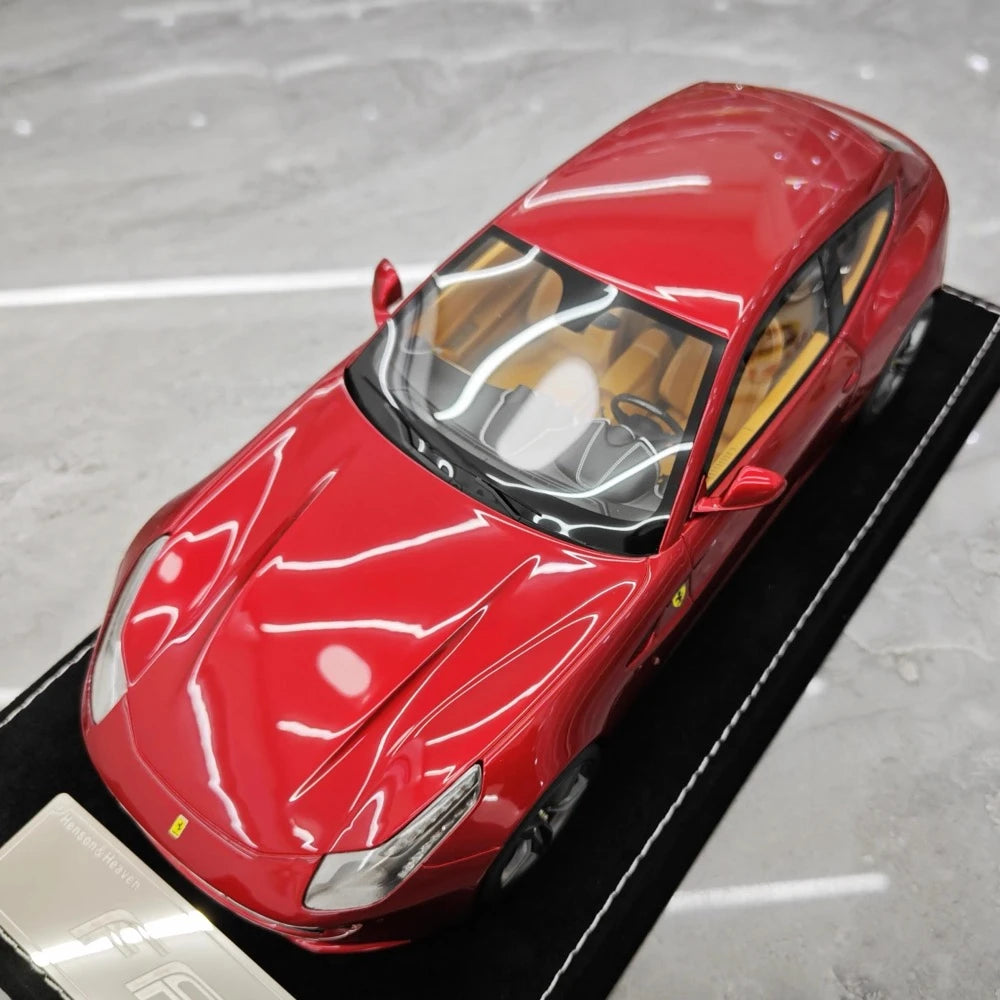[Henson & Heaven] 1:18 Ferrari 2011 FF Magenta Model Car Resin