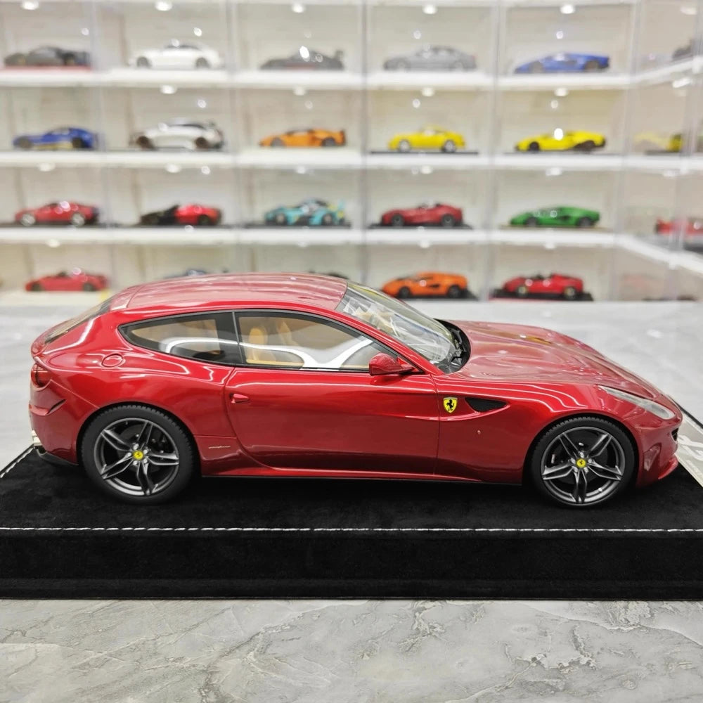 [Henson & Heaven] 1:18 Ferrari 2011 FF Magenta Model Car Resin