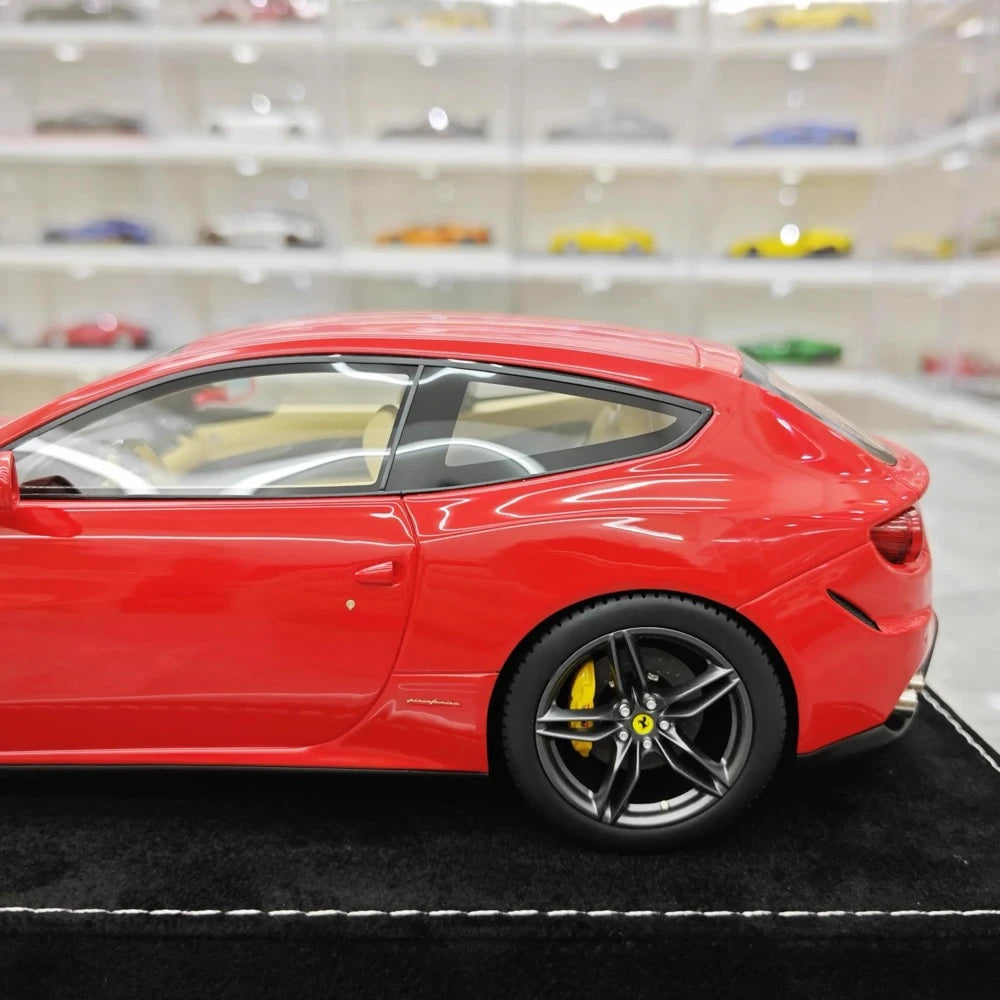 [Henson & Heaven] 1:18 Ferrari 2011 FF Red Model Car Resin