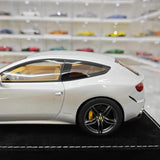 [Henson & Heaven] 1:18 Ferrari 2011 FF Silver Model Car Resin