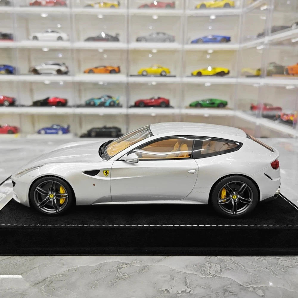 [Henson & Heaven] 1:18 Ferrari 2011 FF Silver Model Car Resin