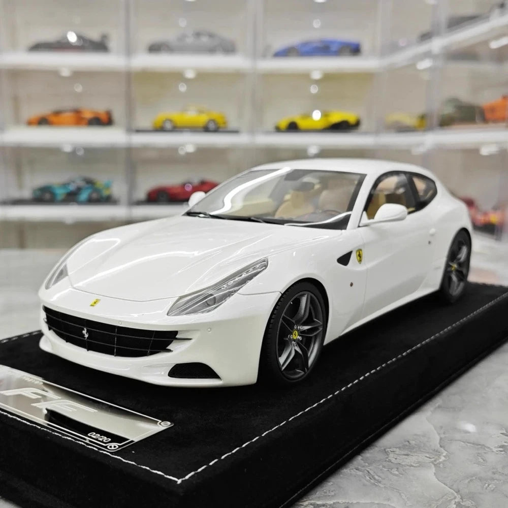 [Henson & Heaven] 1:18 Ferrari 2011 FF White Model Car Resin