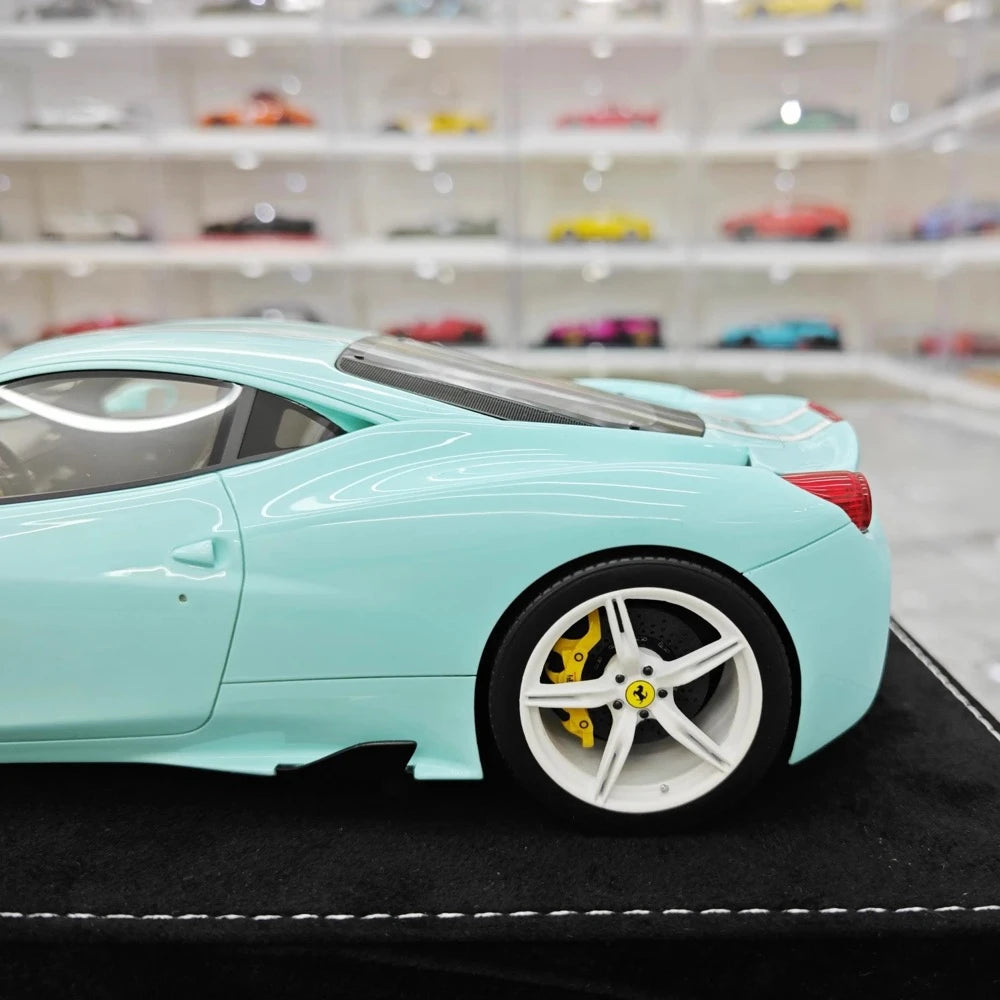 [Henson & Heaven] 1:18 Ferrari 2013 458 Speciale Cyan Model Car Resin