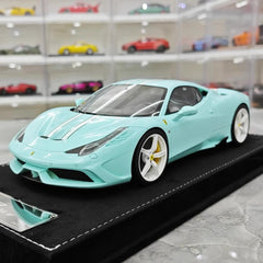 [Henson & Heaven] 1:18 Ferrari 2013 458 Speciale Cyan Model Car Resin