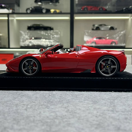 Henson & Heaven Ferrari 2014 458 Speciale Aperta Red Blue White Stripe 1:18 – Resina da collezione in resina