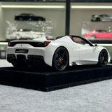 Henson & Heaven Ferrari 2014 458 Speciale Aperta White Italian Flag 1:18 – Collectible Resin Model Resin