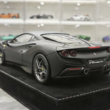 Henson & Heaven Ferrari 2019 F8 Tributo Black 1:18 – Resina modello in resina collezionabile
