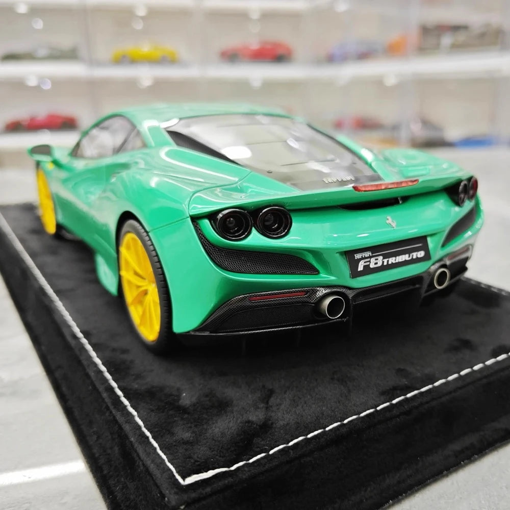 [Henson & Heaven] 1:18 Ferrari 2019 F8 Tributo Green Model Car Resin