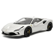 Henson & Heaven Ferrari 2019 F8 Tributo argento 1:18 – modellino auto da collezione in resina