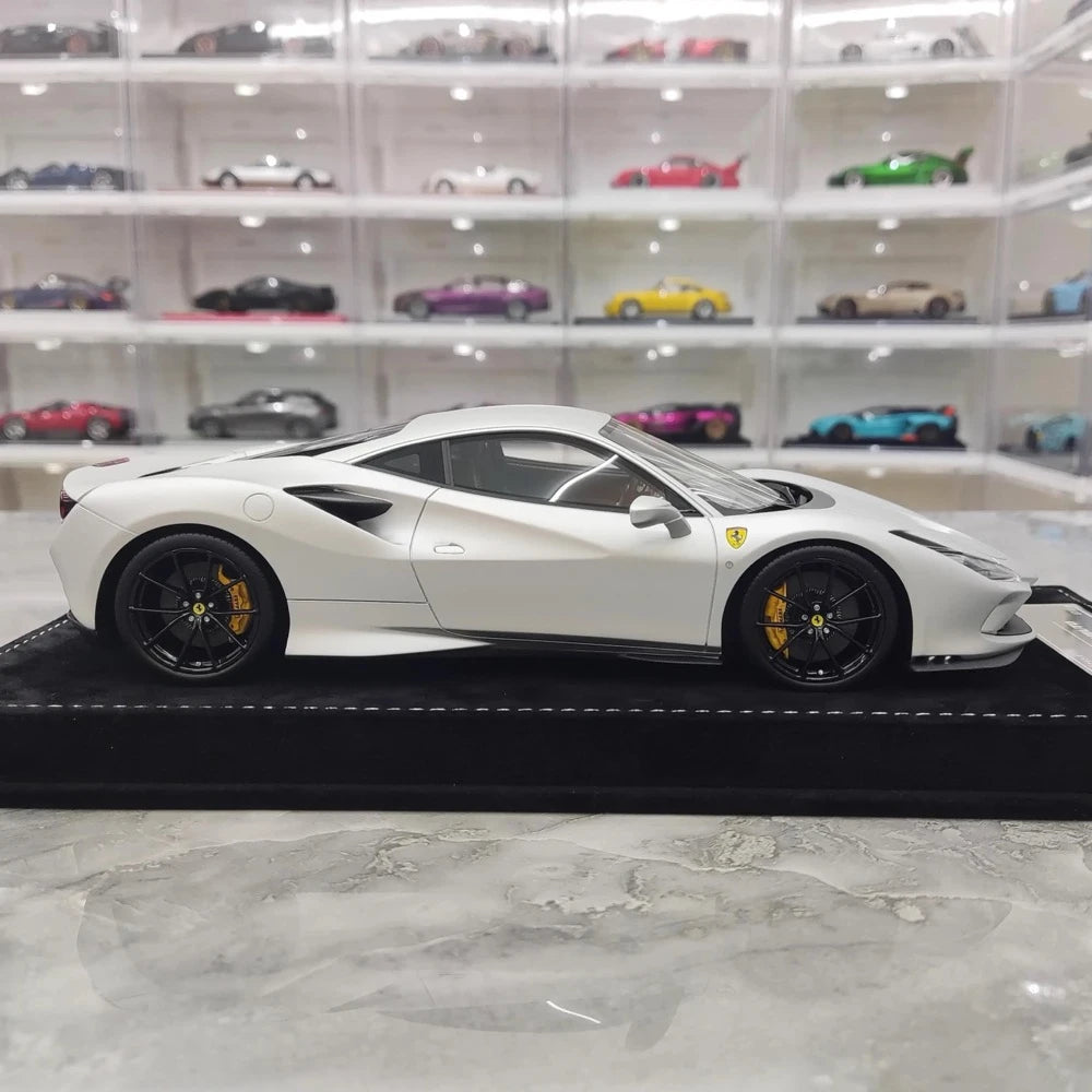 [Henson & Heaven] 1:18 Ferrari 2019 F8 Tributo argent voiture miniature Resin