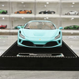 Henson & Heaven Ferrari 2019 F8 Tributo Tiffany Blue 1:18 – Modello in resina collezionabile